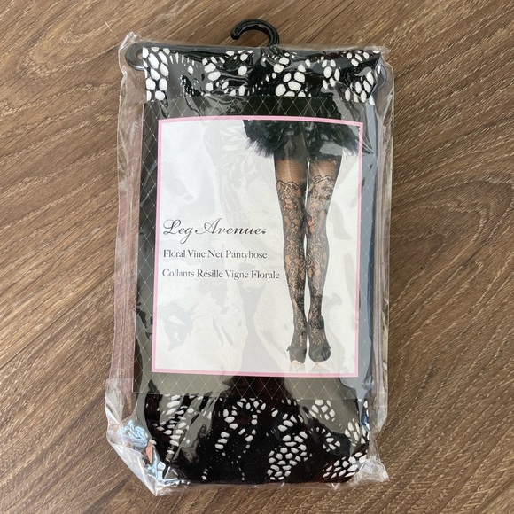 NWT Leg Avenue Floral Vine Net Pantyhose in Black - Picture 2 of 5